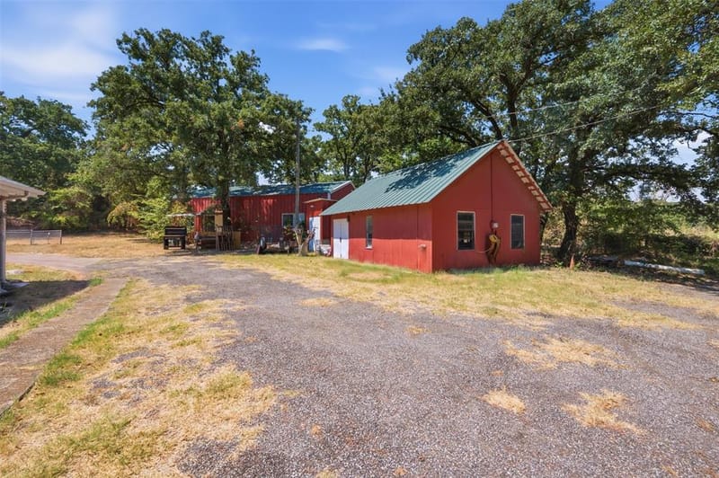 8116 Dot Hudson Road, Alvarado TX 76009 - Photo 17