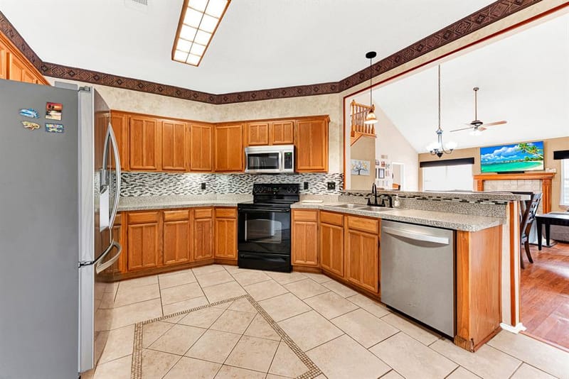 2722 Strother Drive, Garland TX 75044 - Photo 9