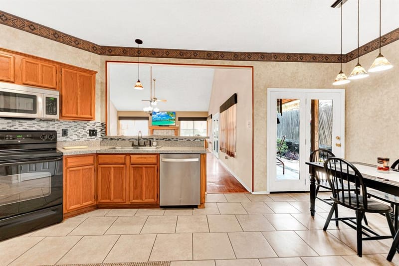 2722 Strother Drive, Garland TX 75044 - Photo 11