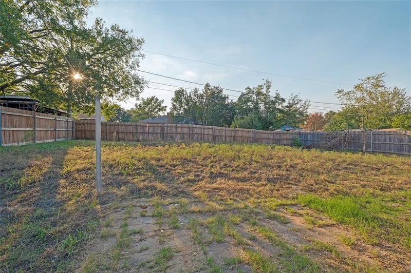 605 Reeves Lane, Kennedale TX 76060 - Photo 29