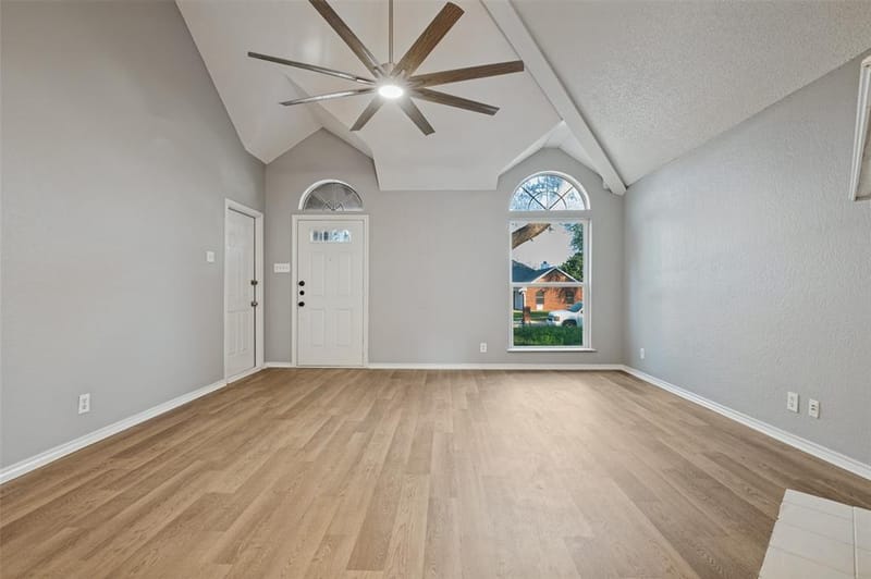 605 Reeves Lane, Kennedale TX 76060 - Photo 4