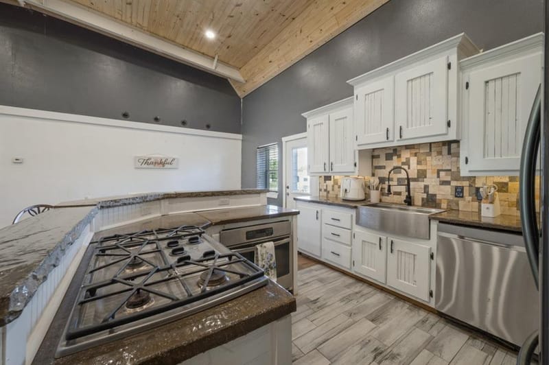 1201 Massey Road, Pilot Point TX 76258 - Photo 7