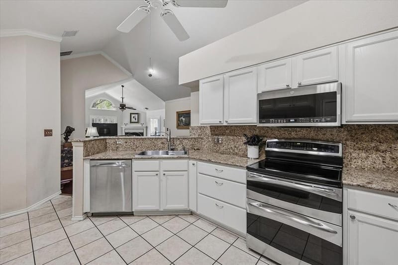 6137 Haley Lane, Fort Worth TX 76132 - Photo 16