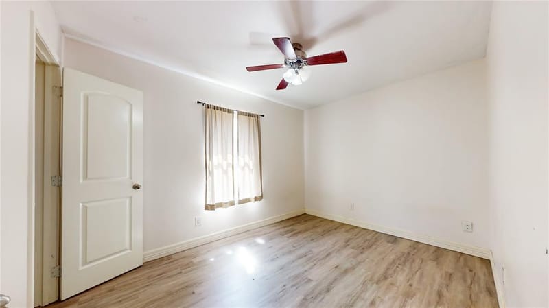 1402 Calais Court, Euless TX 76040 - Photo 16