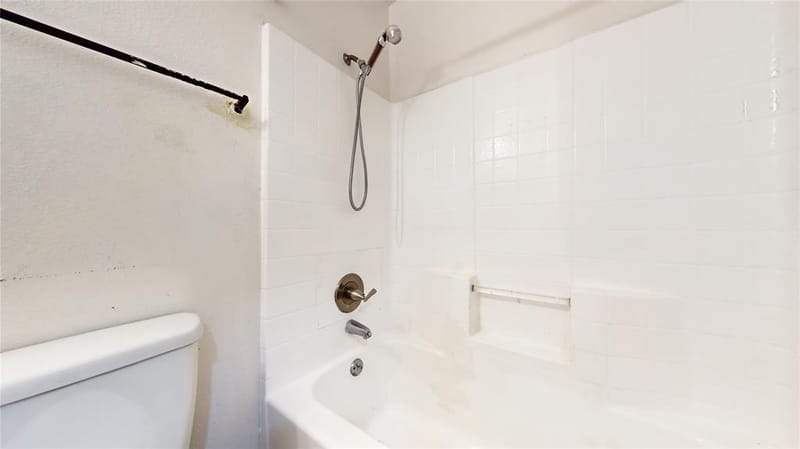 1402 Calais Court, Euless TX 76040 - Photo 14