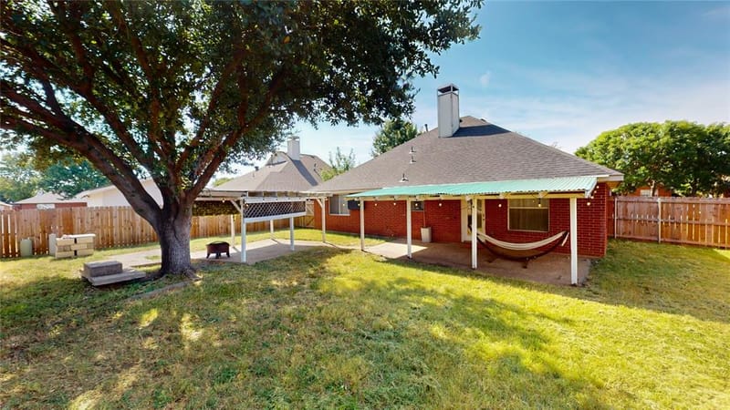 1402 Calais Court, Euless TX 76040 - Photo 25