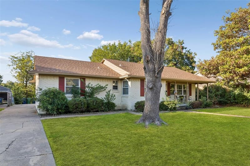132 W Kenwood Drive, Garland TX 75041 - Photo 2
