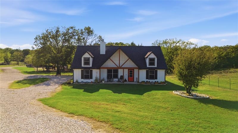 71 County Road 1266, Whitesboro TX 76273 - Photo 2