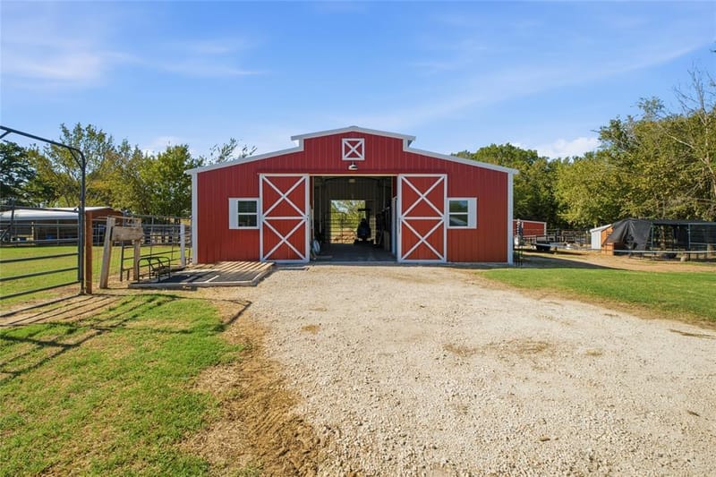 71 County Road 1266, Whitesboro TX 76273 - Photo 7