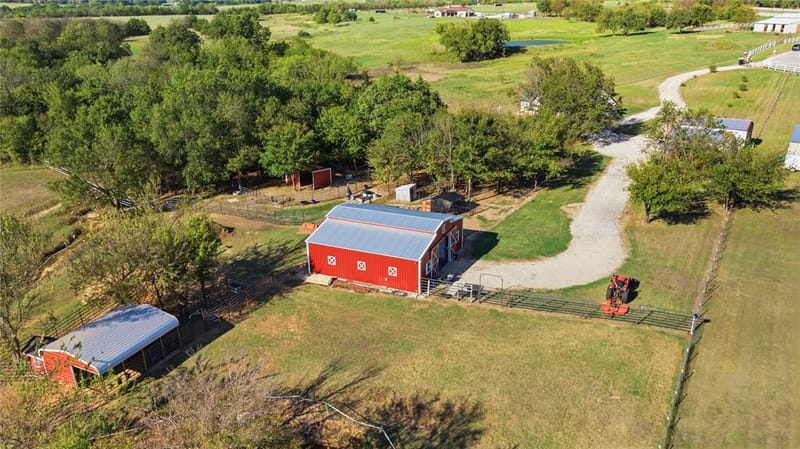 71 County Road 1266, Whitesboro TX 76273 - Photo 38