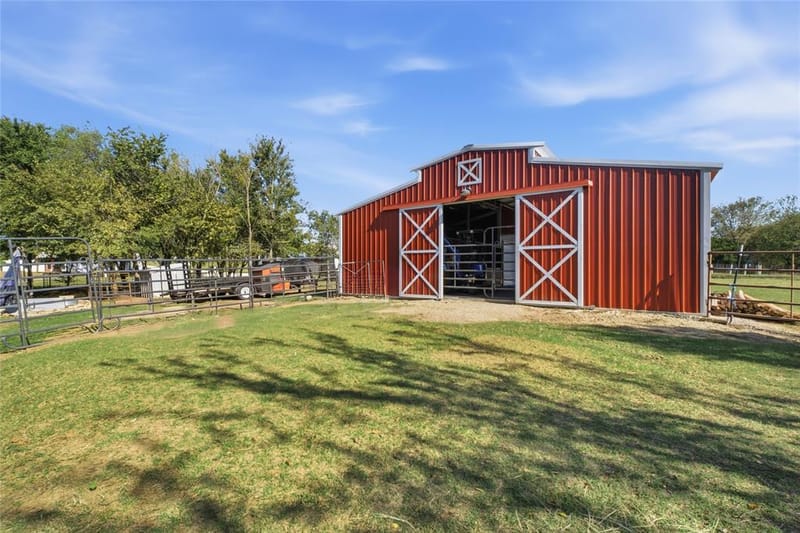 71 County Road 1266, Whitesboro TX 76273 - Photo 19