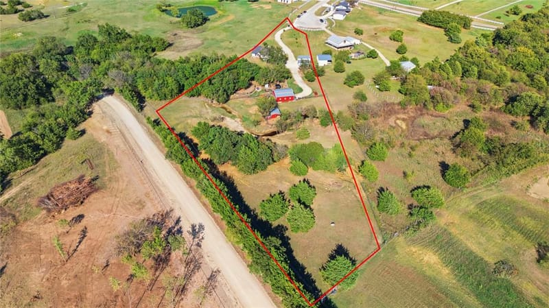 71 County Road 1266, Whitesboro TX 76273 - Photo 4