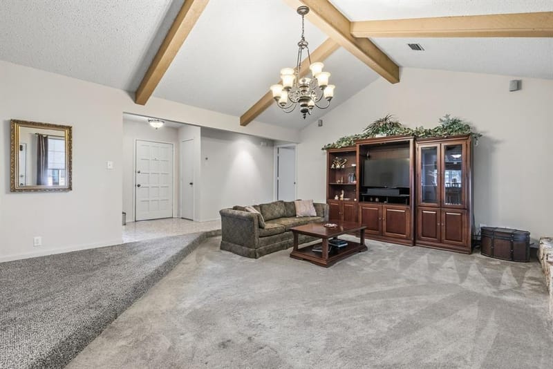 703 Private Road 3141, Greenville TX 75402 - Photo 7