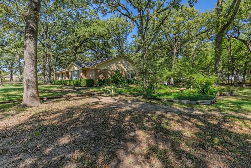 703 Private Road 3141, Greenville TX 75402 - Photo 32