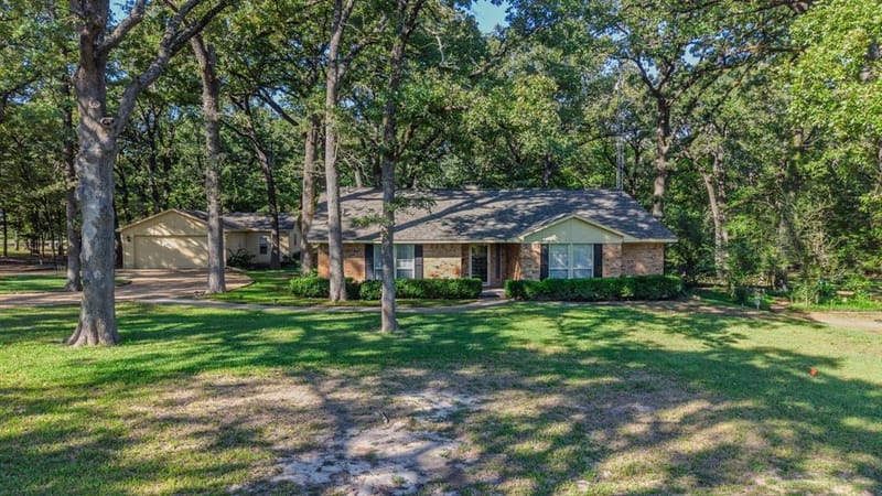 703 Private Road 3141, Greenville TX 75402