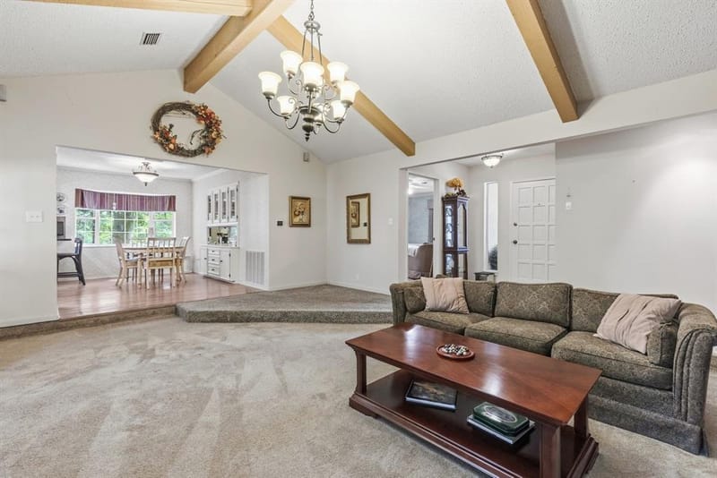703 Private Road 3141, Greenville TX 75402 - Photo 9