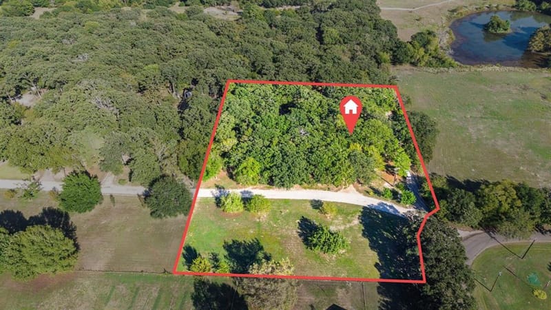 703 Private Road 3141, Greenville TX 75402 - Photo 4