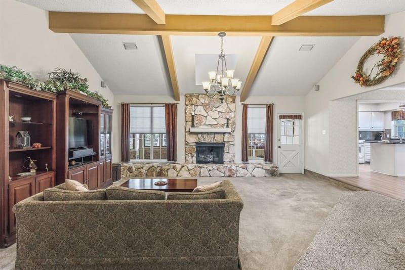 703 Private Road 3141, Greenville TX 75402 - Photo 8