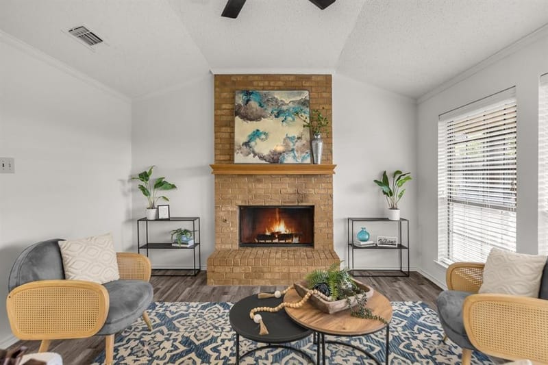 554 Briarcliff Drive, Garland TX 75043 - Photo 7