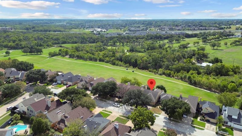 554 Briarcliff Drive, Garland TX 75043 - Photo 3