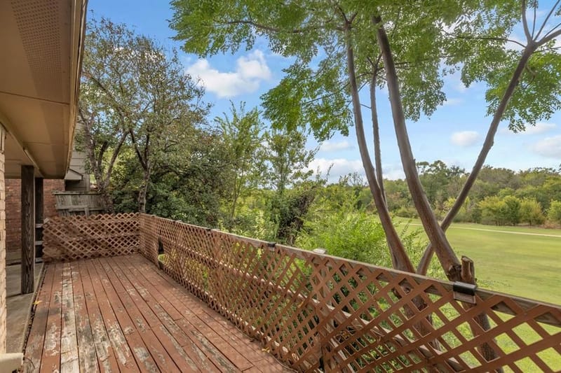 554 Briarcliff Drive, Garland TX 75043 - Photo 31
