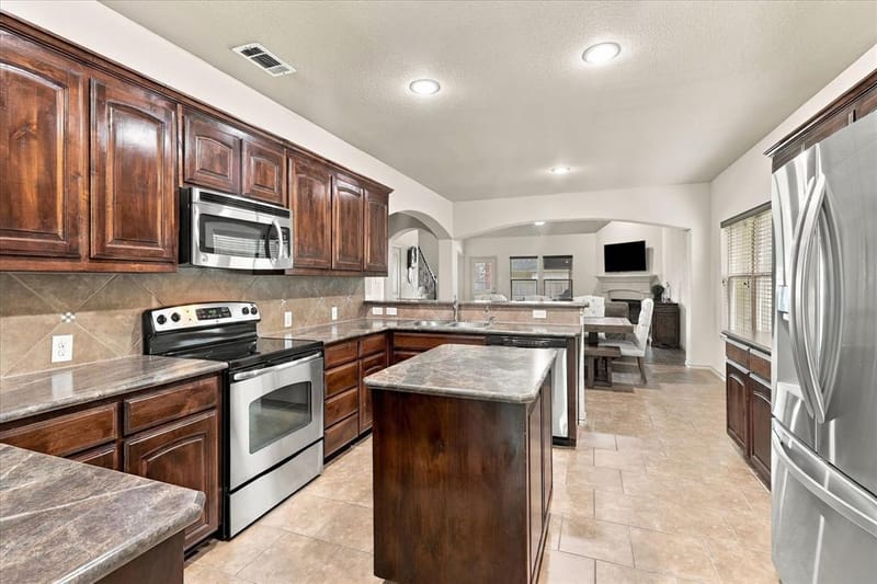 3132 Buckthorn Lane, Denton TX 76226 - Photo 11