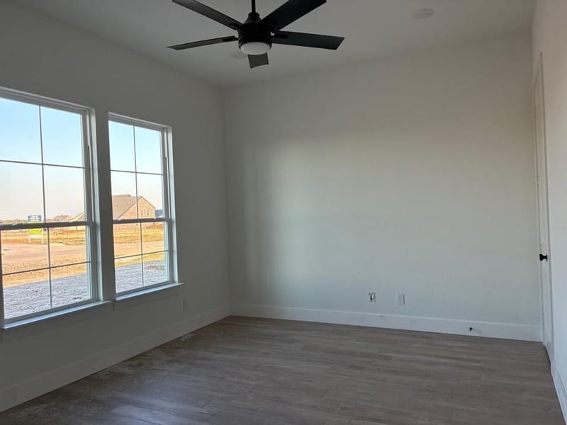 12405 Crystal Drive, Krum TX 76249 - Photo 5