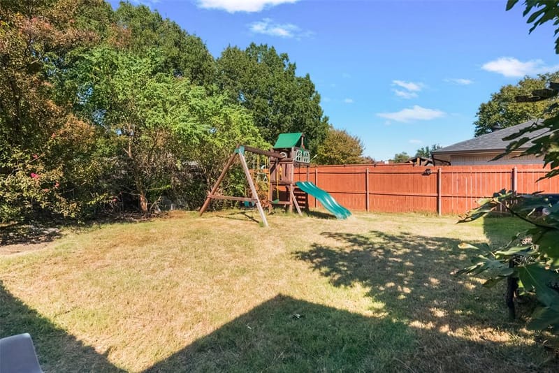1911 E Branch Hollow Drive, Carrollton TX 75007 - Photo 21