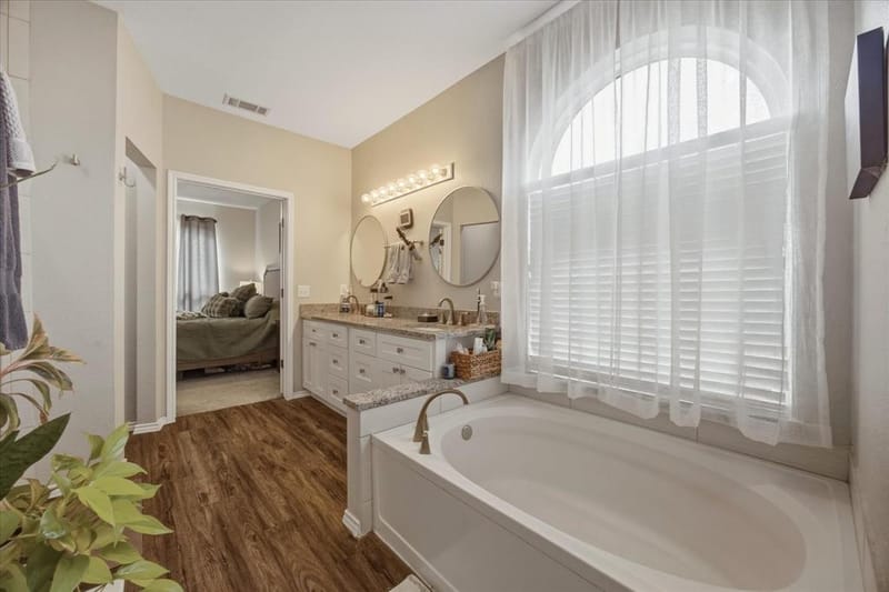 322 Sweet Leaf Lane, Lake Dallas TX 75065 - Photo 13