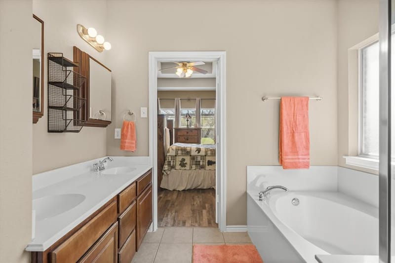 4421 Etheridge Circle, Canton TX 75103 - Photo 21