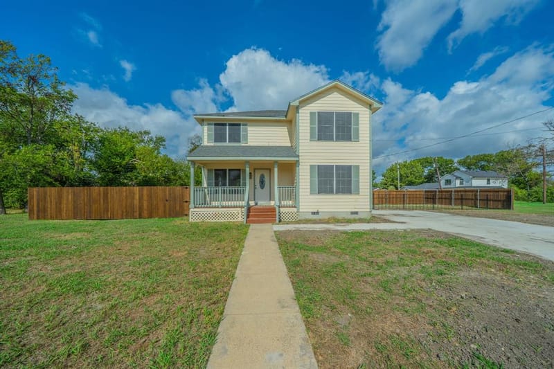 205 Chappell Street, Terrell TX 75160