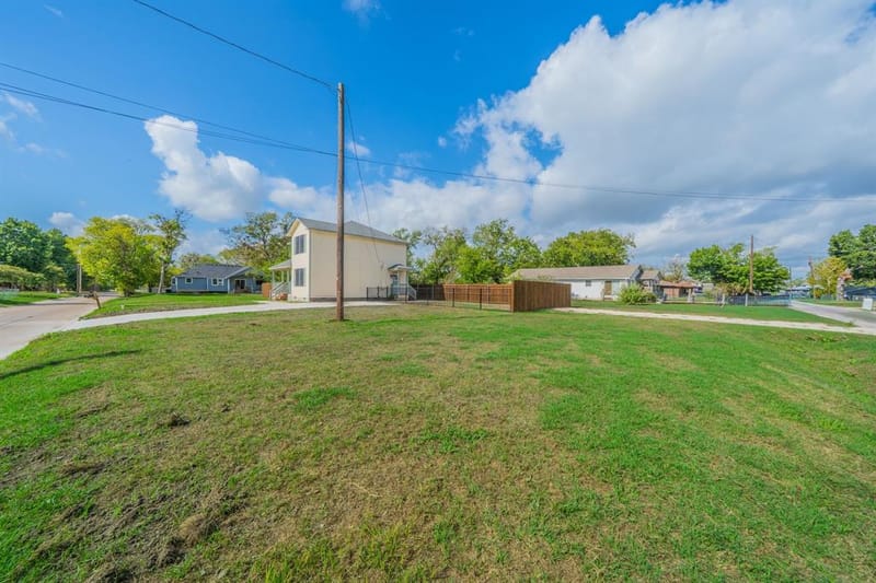 205 Chappell Street, Terrell TX 75160 - Photo 20