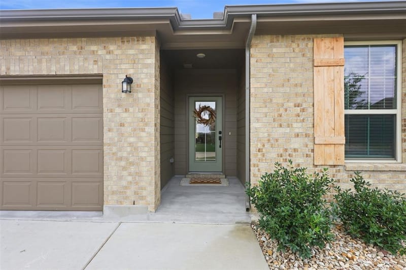 8209 Tomcat Trail, Godley TX 76044 - Photo 4