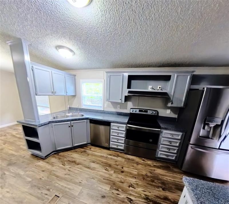 1315 Phoenix Court, Granbury TX 76048 - Photo 10