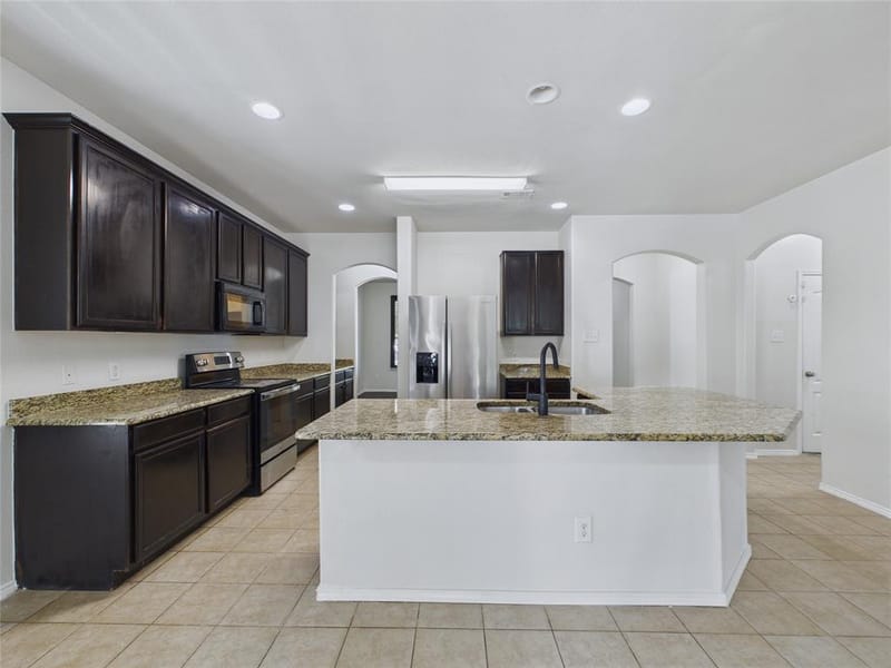 10024 Concord Drive, Providence Village TX 76227 - Photo 7