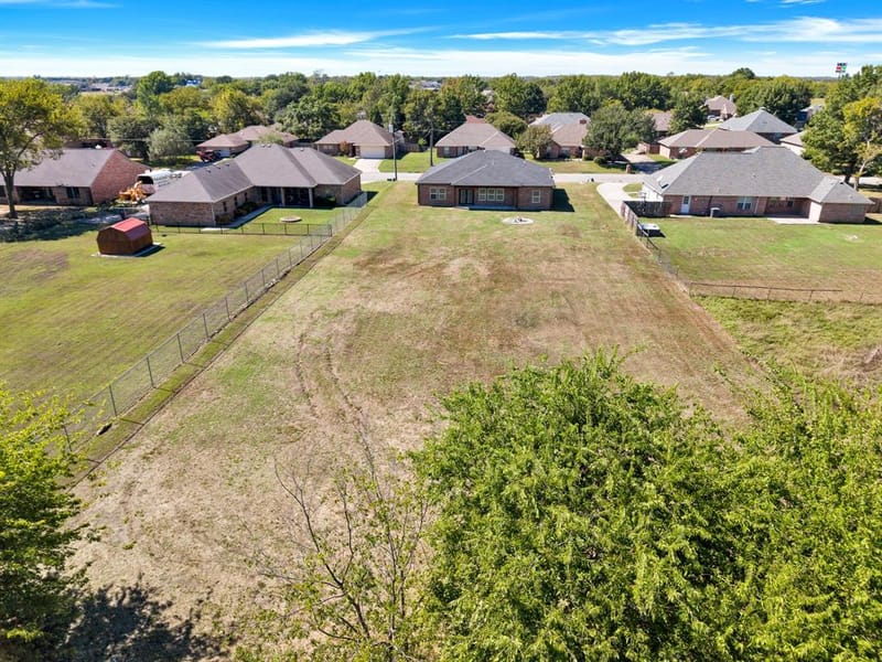 2204 Albert Broadfoot Street, Bonham TX 75418 - Photo 26