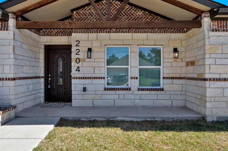 2204 Albert Broadfoot Street, Bonham TX 75418 - Photo 25