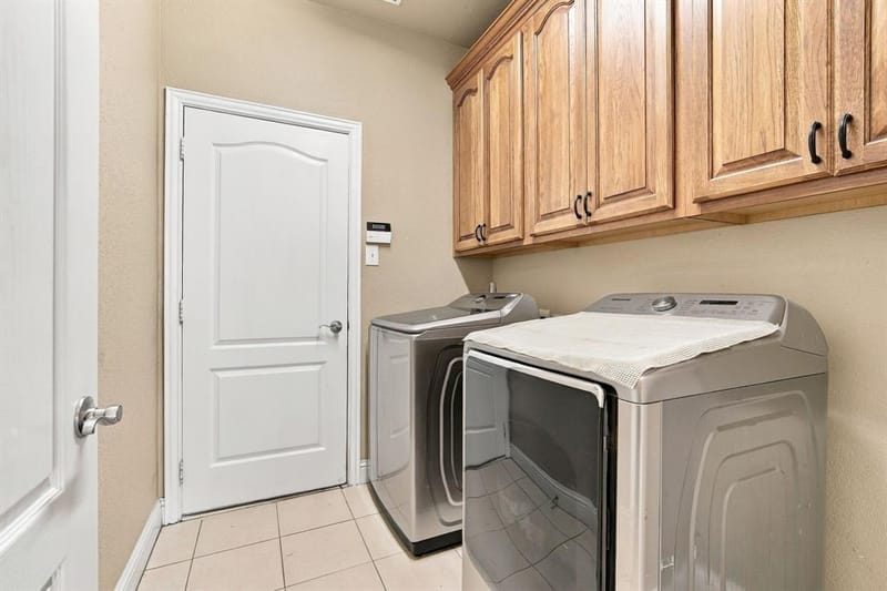 1909 Nancy Jane Circle, Garland TX 75043 - Photo 12