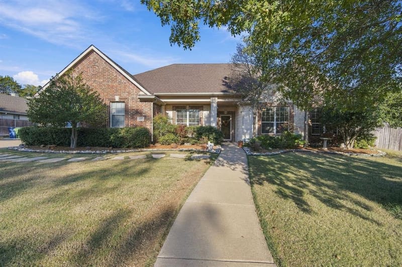 1909 Nancy Jane Circle, Garland TX 75043