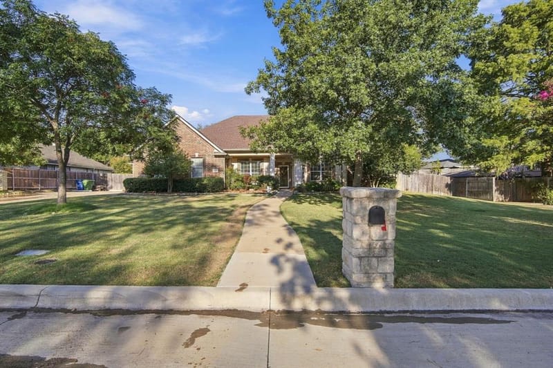 1909 Nancy Jane Circle, Garland TX 75043 - Photo 29