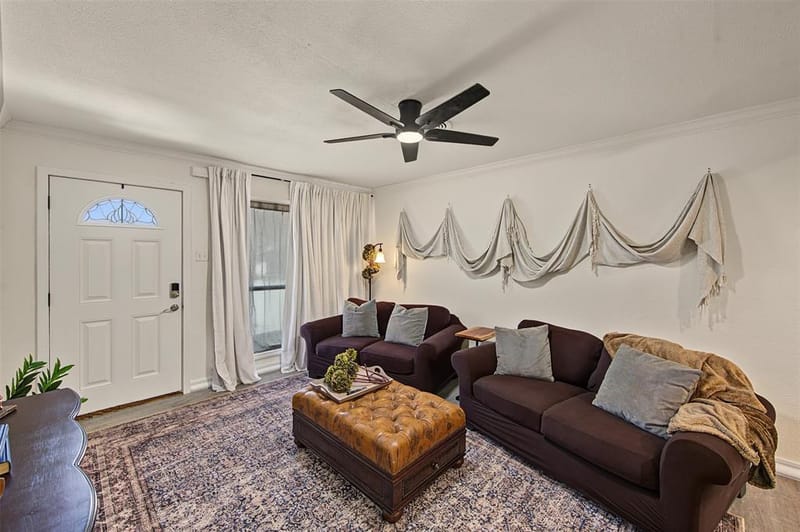 5537 Wheaton Drive, Fort Worth TX 76133 - Photo 2