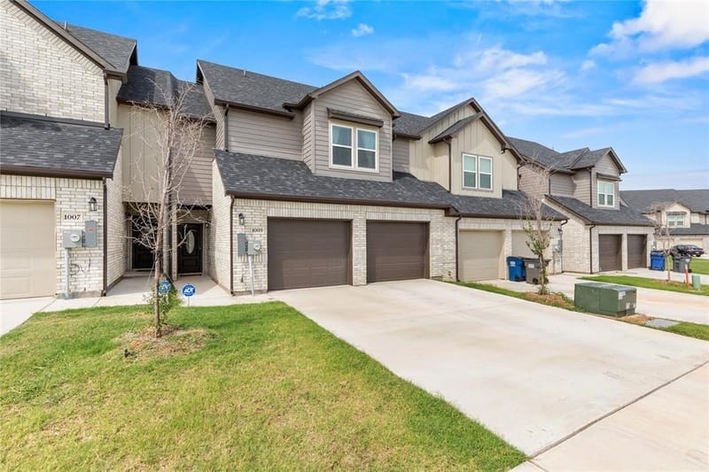 1009 Debby Court, Wylie TX 75098 - Photo 2