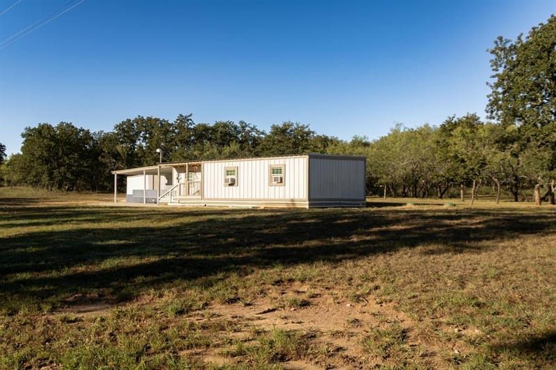 460 County Road 190, Comanche TX 76442 - Photo 3