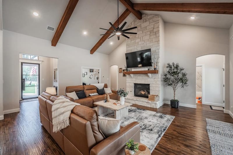 2045 Glenhollow Drive, Weatherford TX 76088 - Photo 9