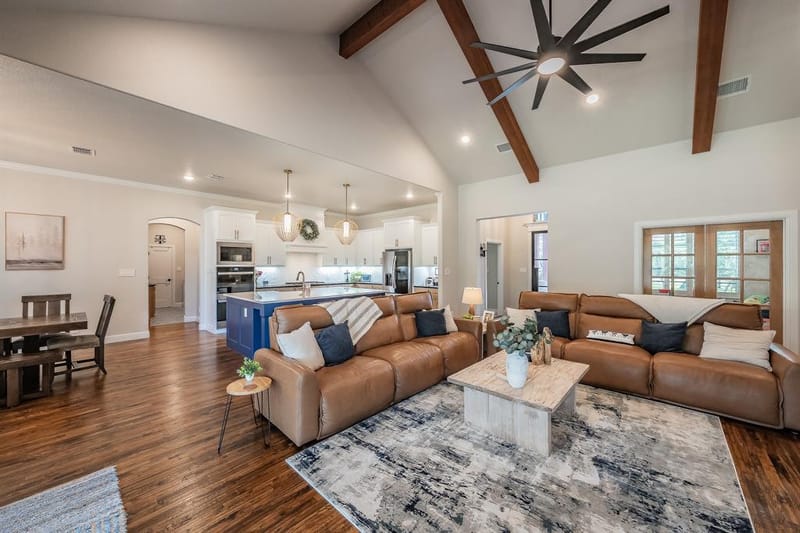 2045 Glenhollow Drive, Weatherford TX 76088 - Photo 10
