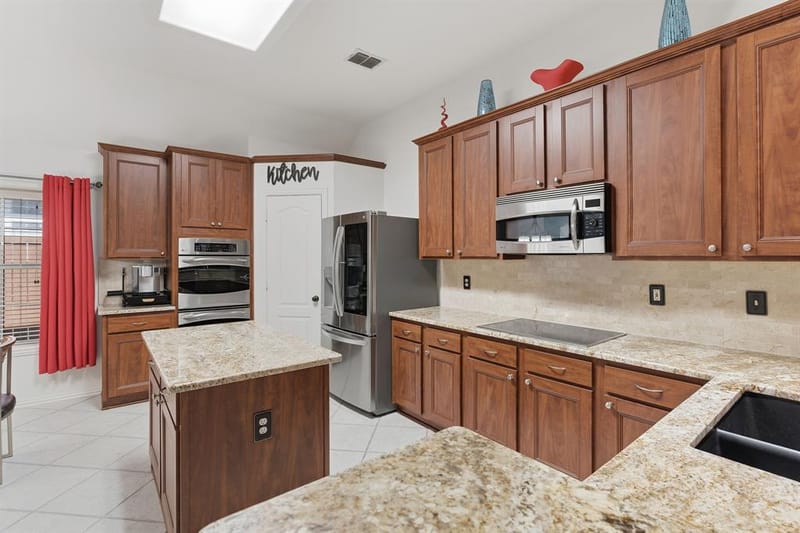 5104 Teddington Park Drive, Plano TX 75023 - Photo 12