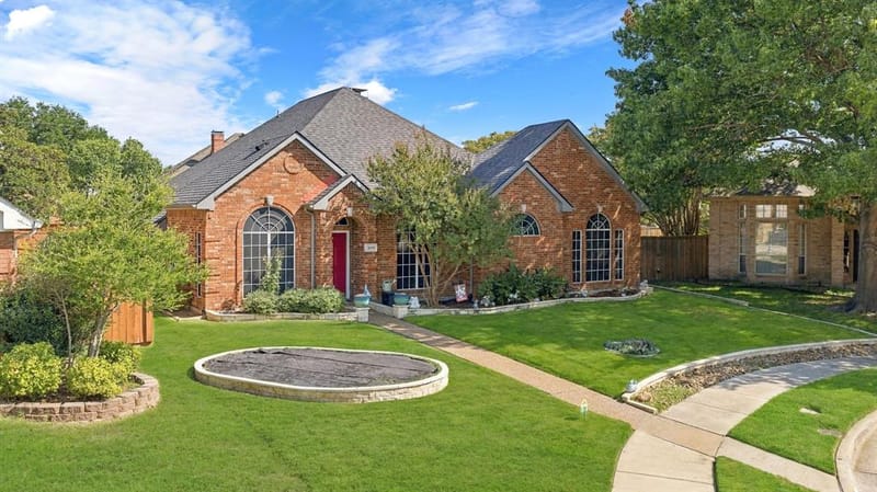 5104 Teddington Park Drive, Plano TX 75023 - Photo 3