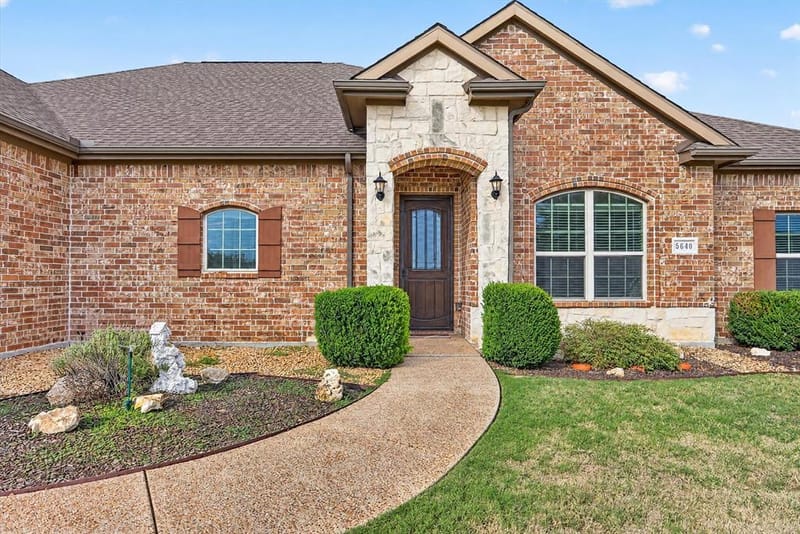 5640 Wilton Terrace, Dish TX 76247 - Photo 7