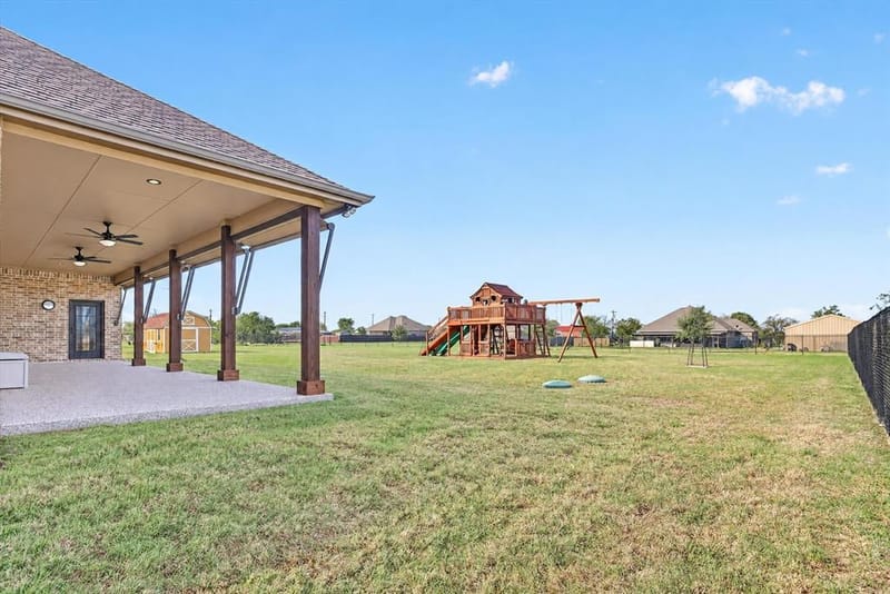 5640 Wilton Terrace, Dish TX 76247 - Photo 35