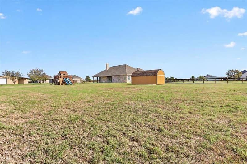 5640 Wilton Terrace, Dish TX 76247 - Photo 39